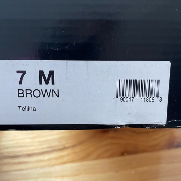 Brown boots - Picture 6 of 6